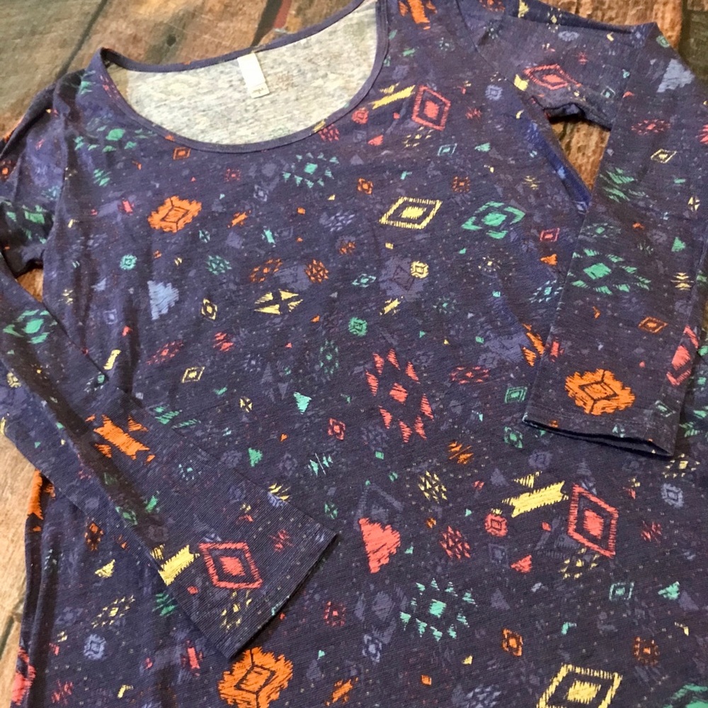 Lularoe Aztec/Tribal Lynnae - NWOT